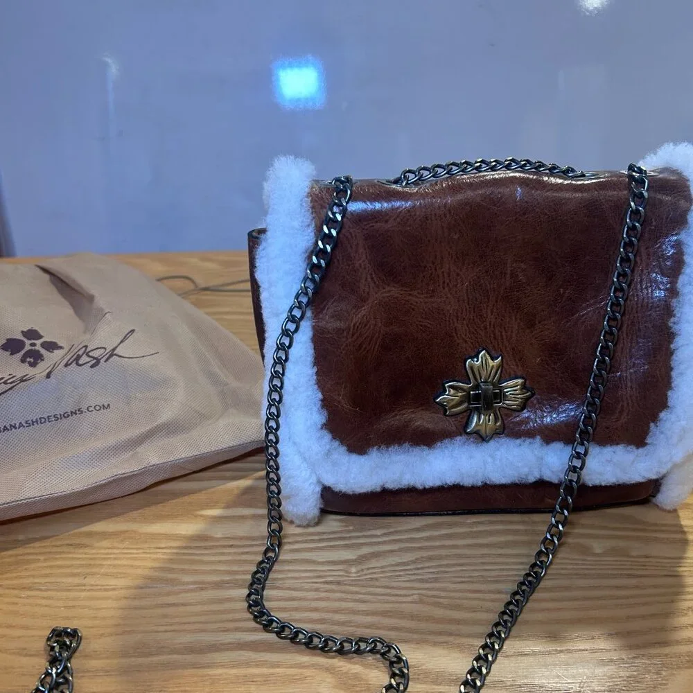 Patricia Nash Harlow Purse - 100% Full Grain Leather & Sherpa - Picture 2 of 7
